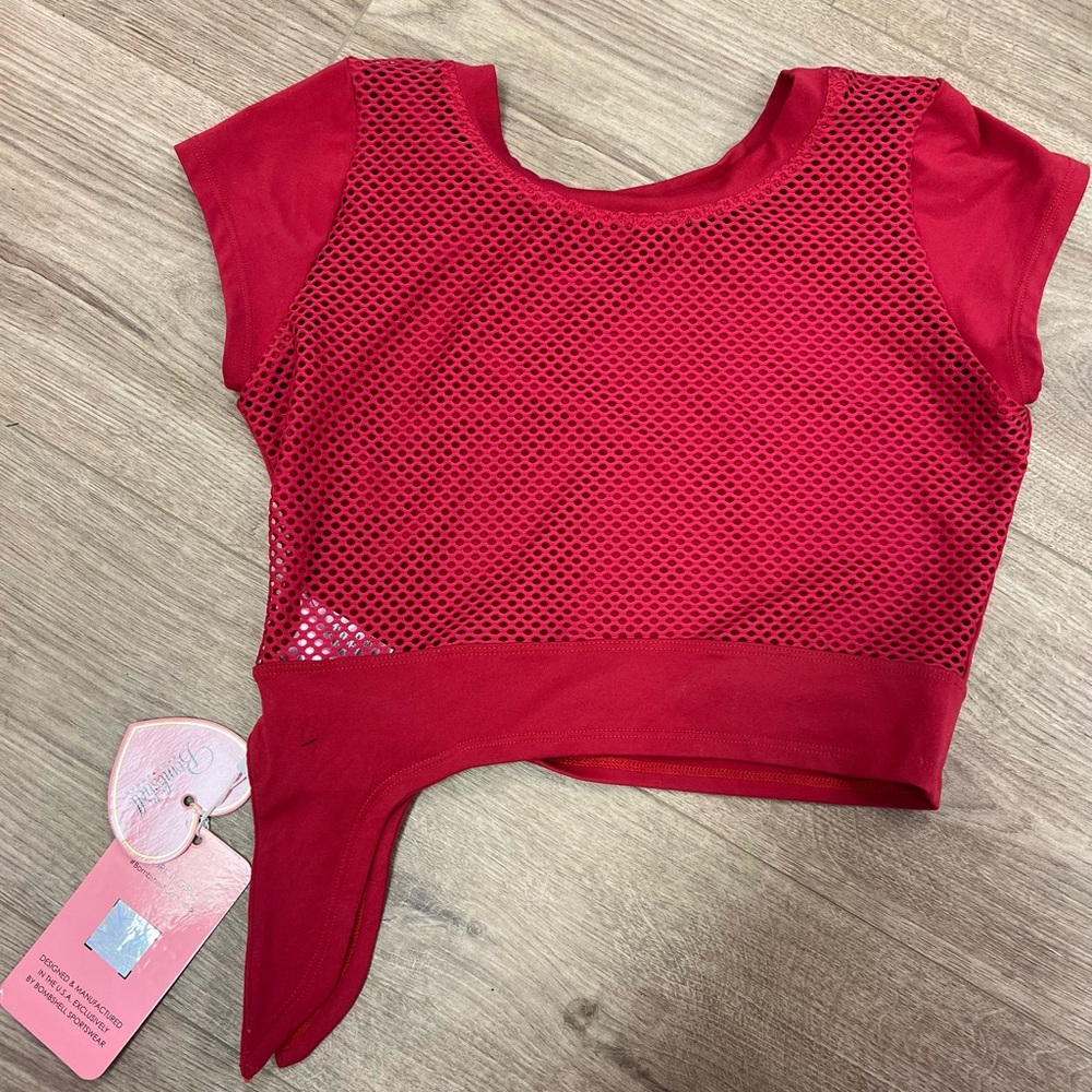 Bombshell sportswear red top